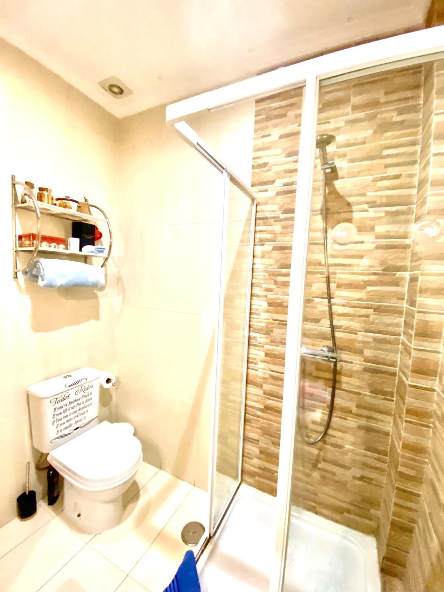 Zenit Budget Basicinn B&B Olhao Ext Prive Bathroom 외부 사진